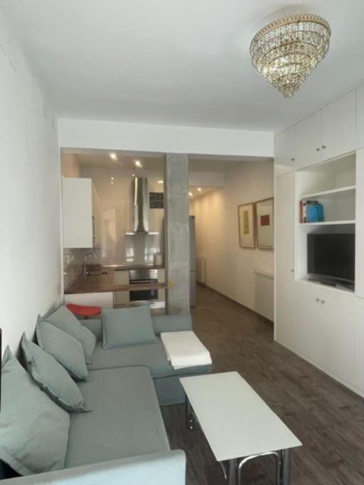 Nuevo Y Confortable Apartamento En Vista Alegre 마드리드 외부 사진